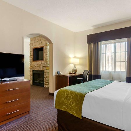 Comfort Suites Stevensville - St Joseph Exteriér fotografie