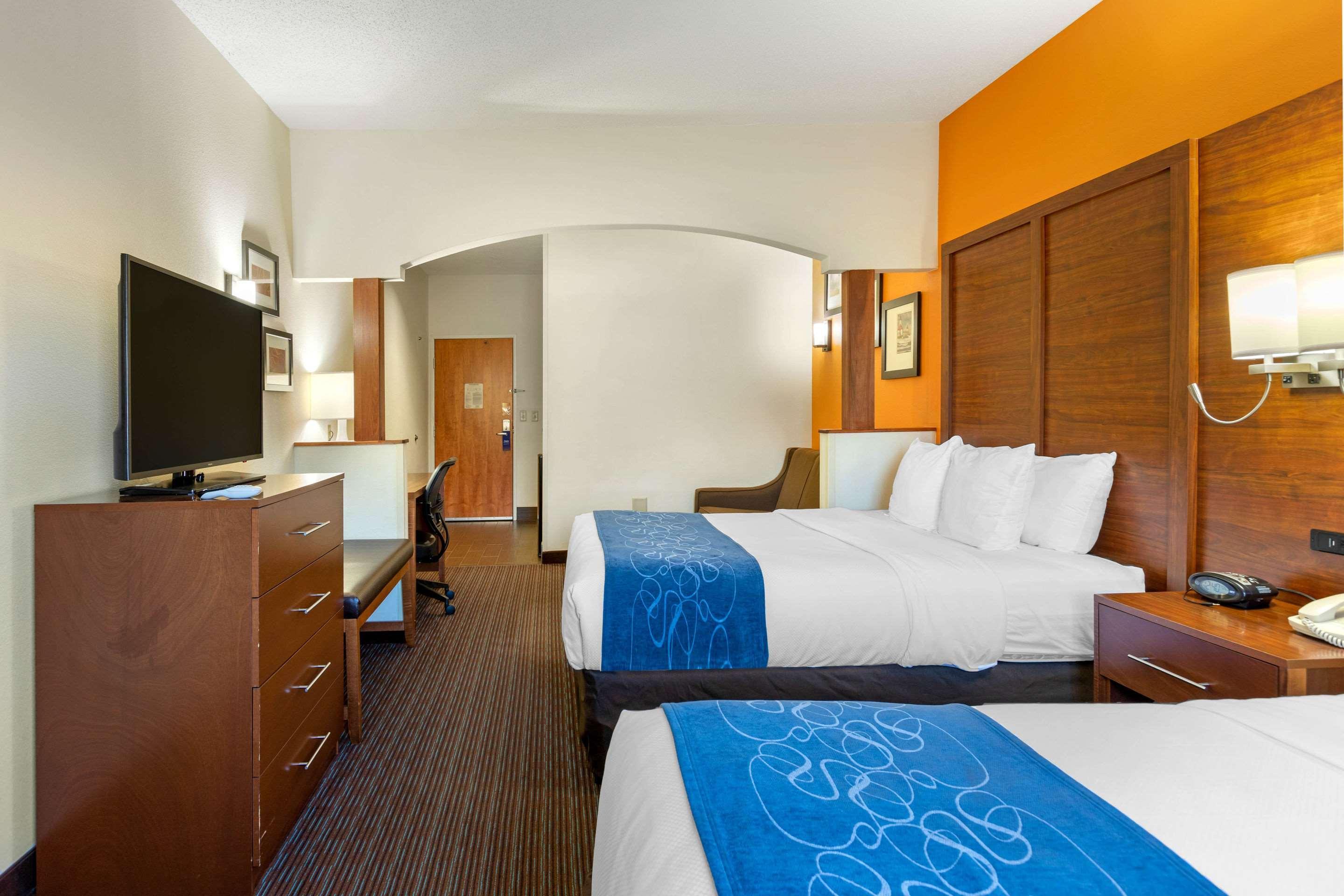 Comfort Suites Stevensville - St Joseph Exteriér fotografie