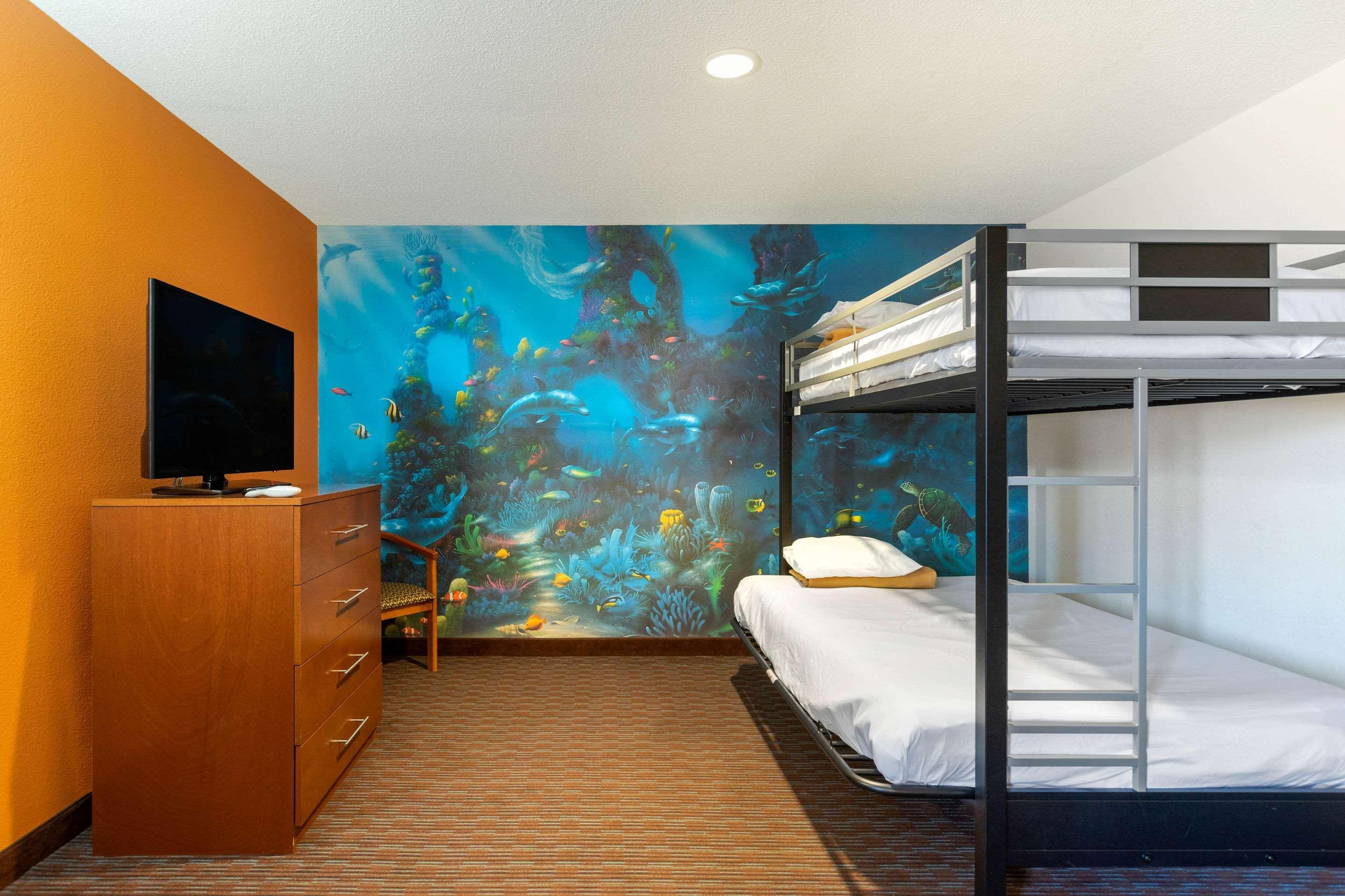 Comfort Suites Stevensville - St Joseph Exteriér fotografie