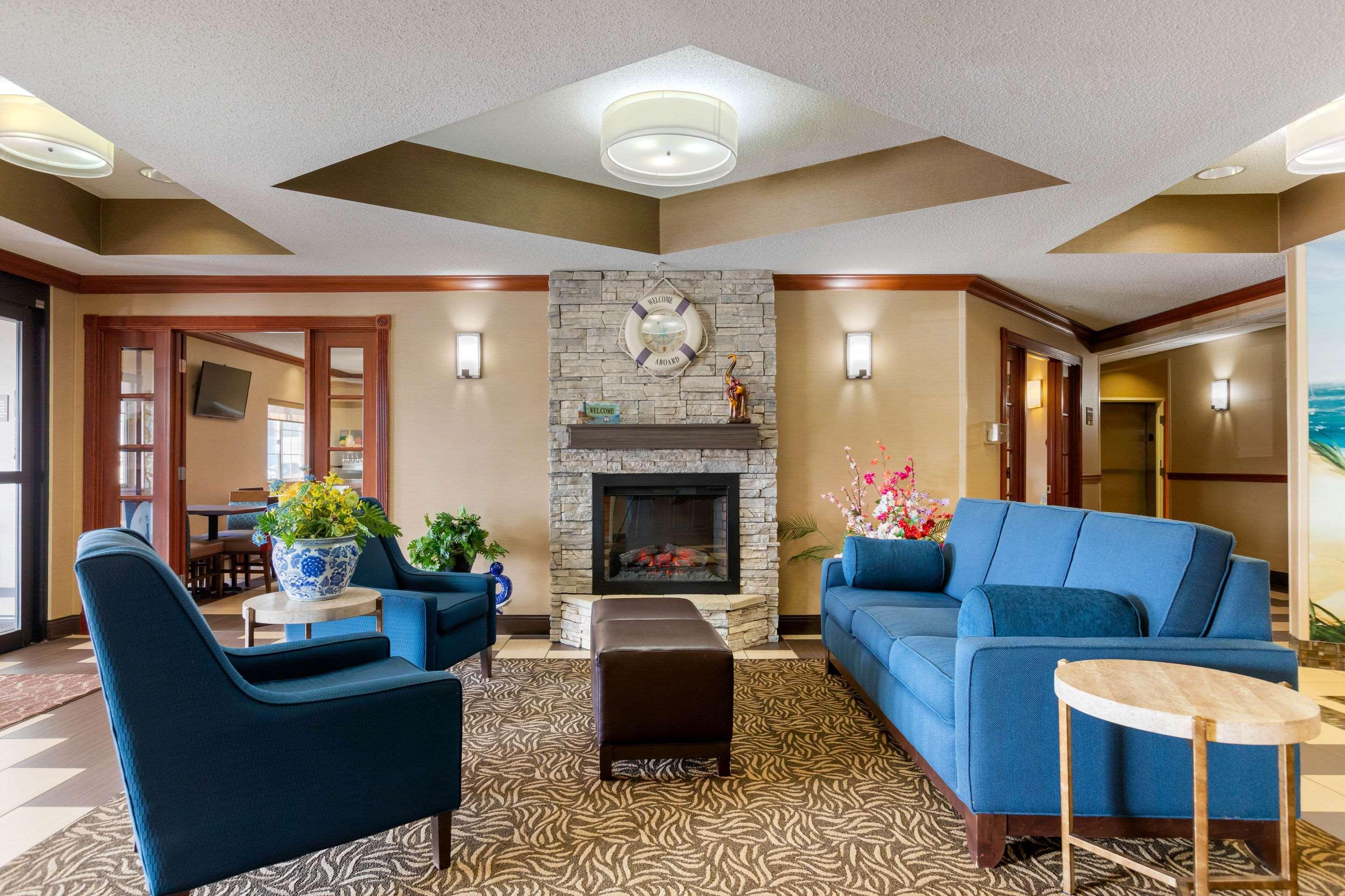 Comfort Suites Stevensville - St Joseph Exteriér fotografie