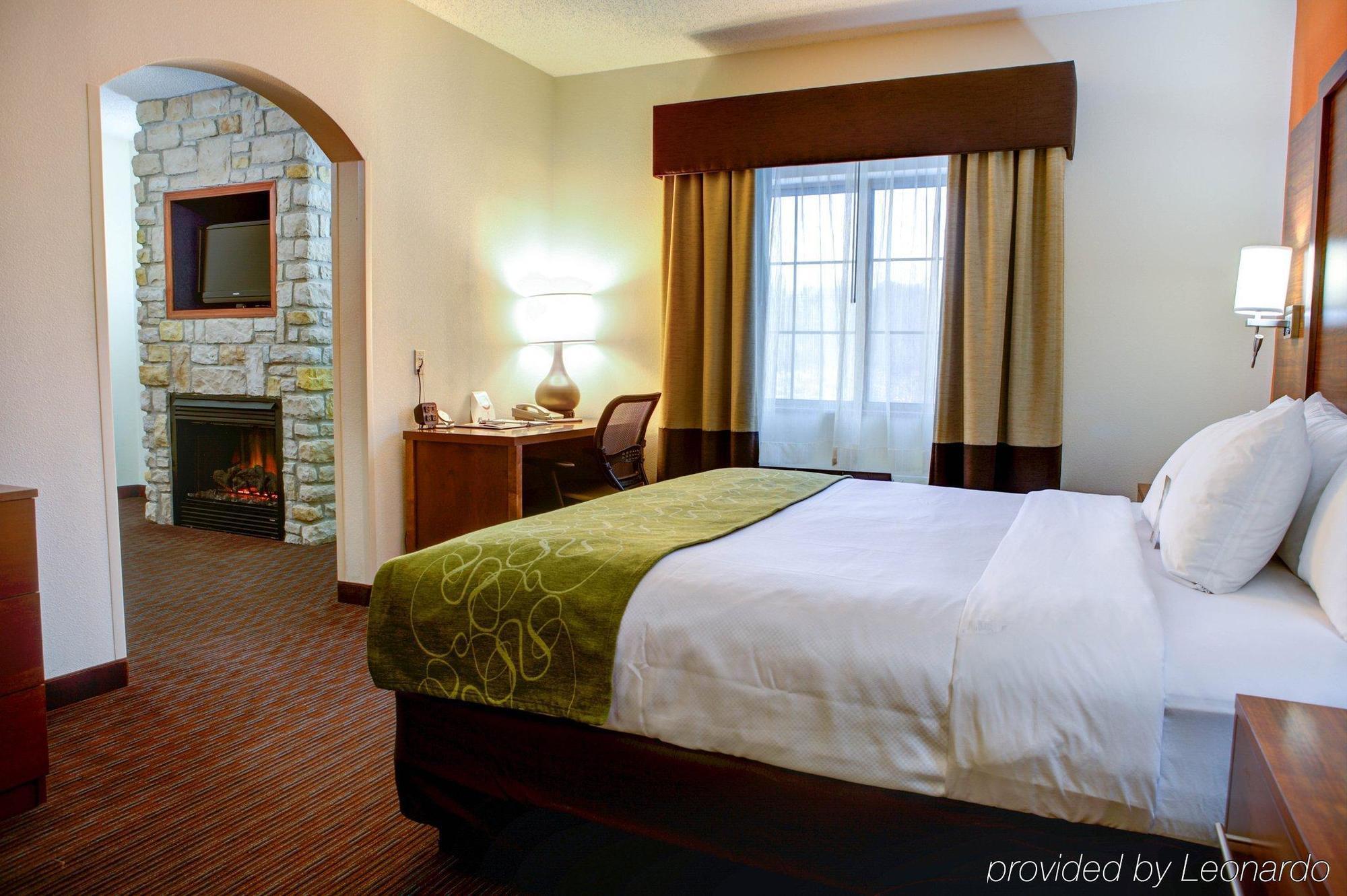 Comfort Suites Stevensville - St Joseph Exteriér fotografie